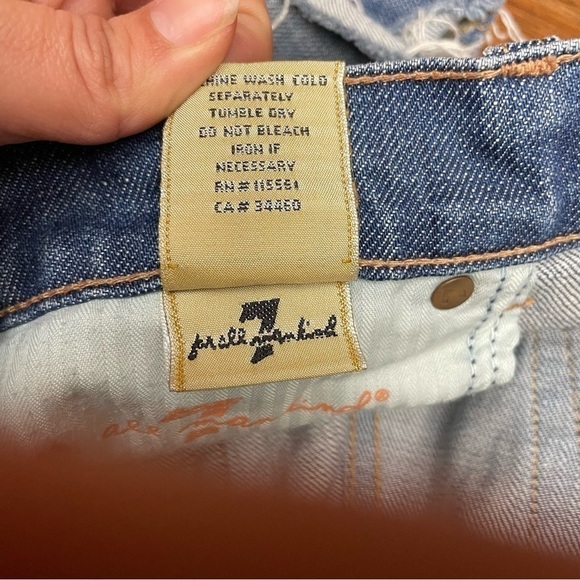 7 for all mankind Bermuda shorts - Picture 5 of 7
